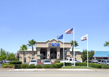 Best Western Hilltop Inn 01.[2]